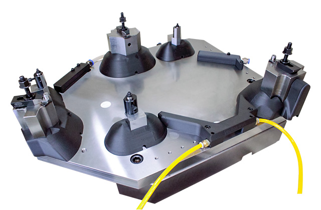 Jig with Chip Accumulation Prevention